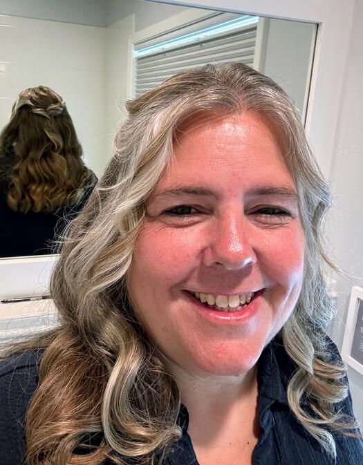 Artist Barb Barnes Artist Barb Barnes